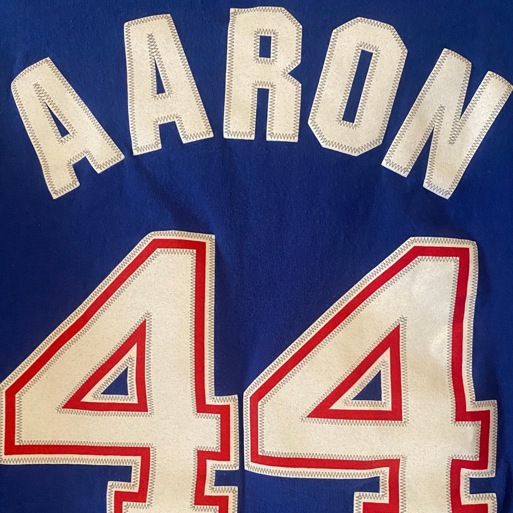 Hank Aaron jersey tee